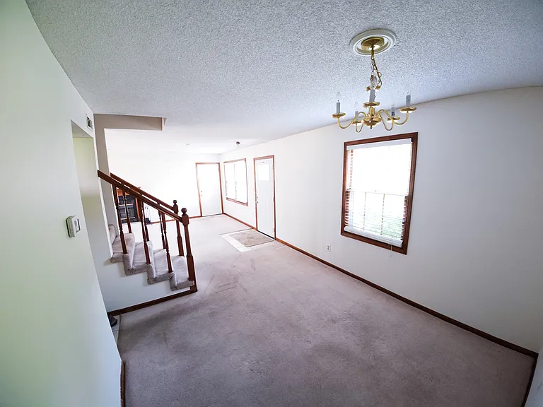3619 Lakecrest Ct — Photo 14