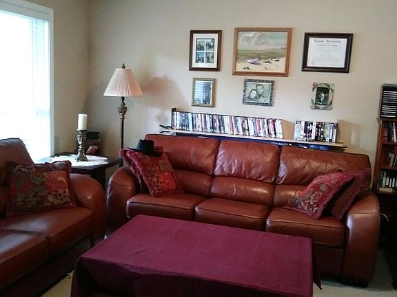 Media/Bedroom 1, first floor