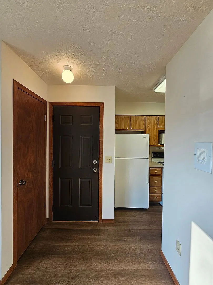 Affordable Apartment Community Comfortable Living in a Convenient Location — Photo 2