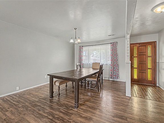 5th image of 3406 Edward Ave