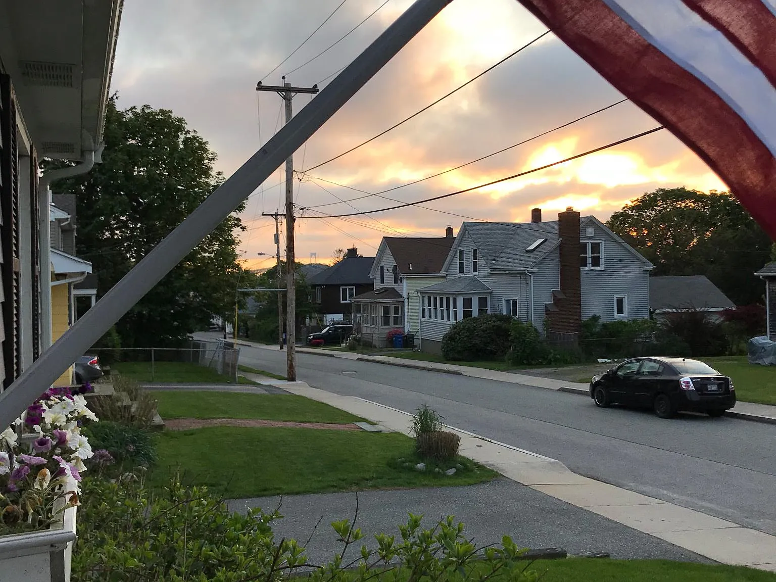 31 Sheffield Ave — Photo 2