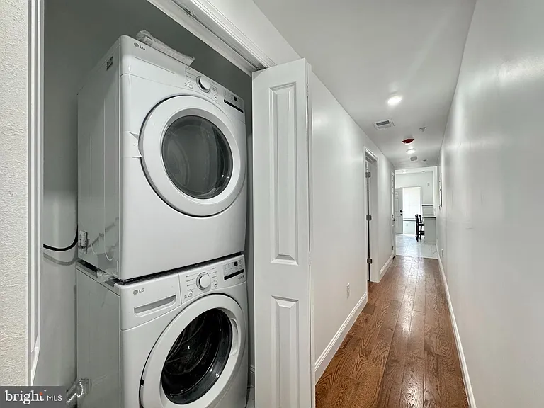 3825 Lancaster Ave #B — Photo 6