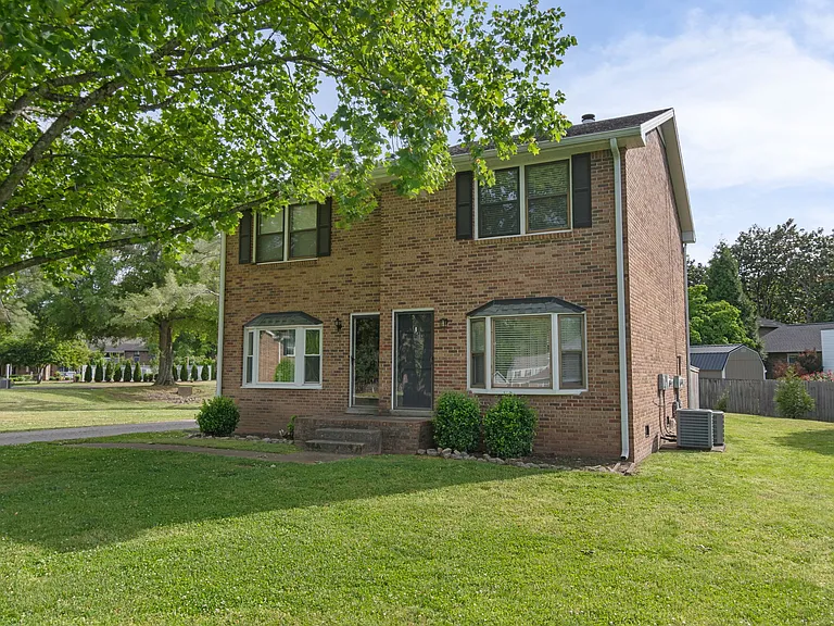 108 Meredith Pl #B — Photo 25