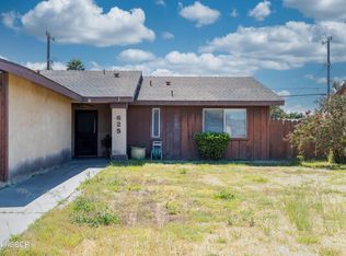 625 N 7th St, Lompoc, CA 93436