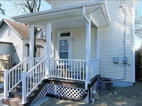 5th image of 2522 New Haven Ave