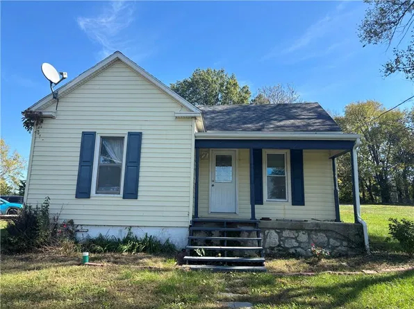 801 Broadway St, Richmond, MO 64085