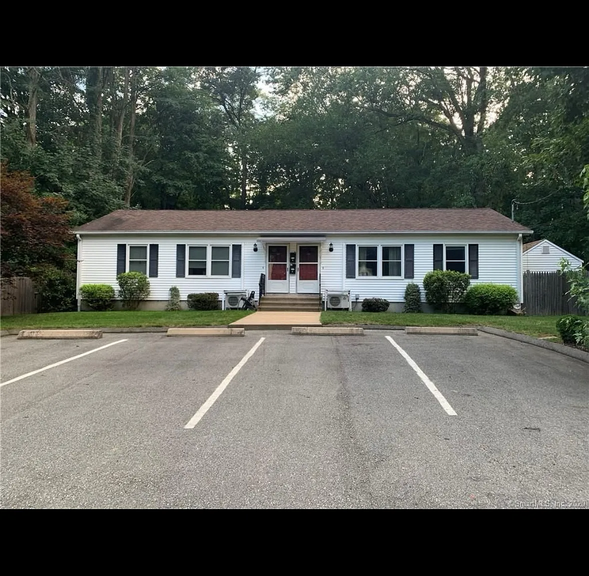 2 bed, 870 sqft, $1,780 — Photo 1