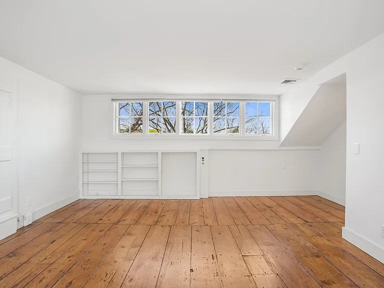 168 Rowayton Ave #A — Photo 10