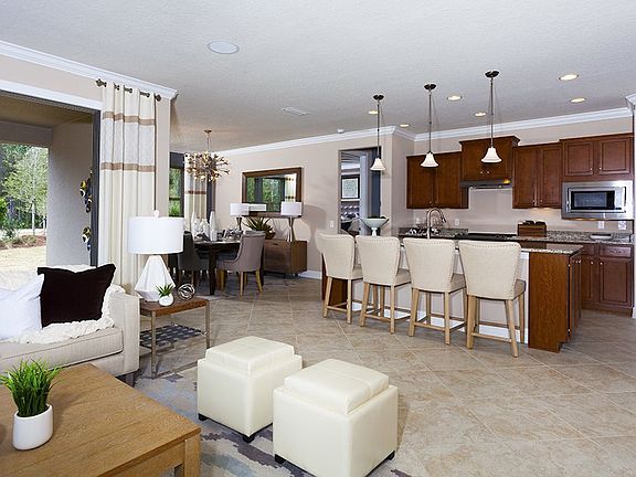 Gathering Room with Kitchen and Dining