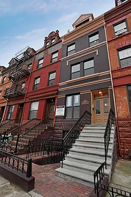 Rented by Brick&Mortar | media 13