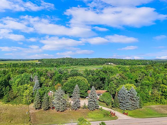 2nd image of 33733 County Highway 35