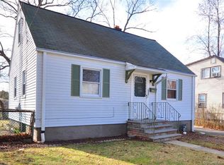 103 Ellington St, Hartford, CT 06106