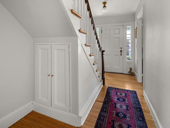 3rd image of 346 S Union St