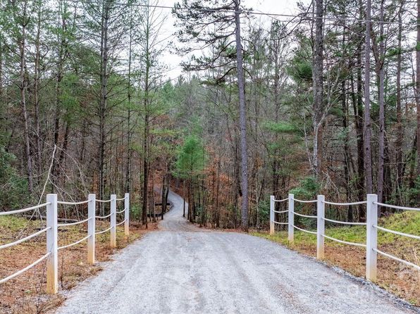 2910 Taylorsville Rd, Lenoir, NC 28645
