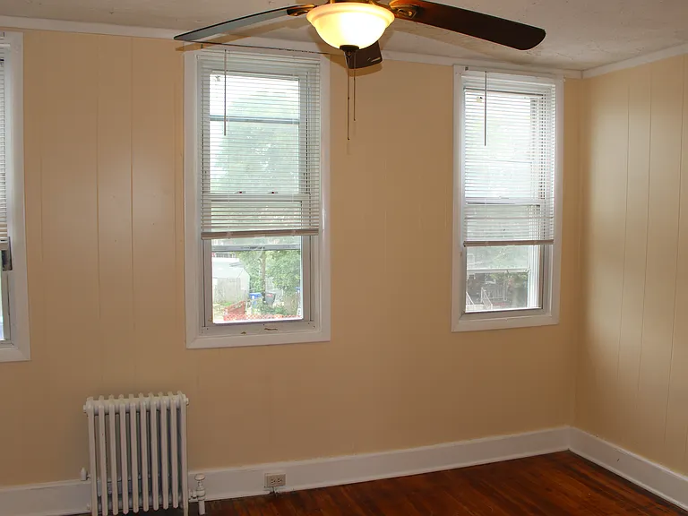 2817 Sunset Dr — Photo 4