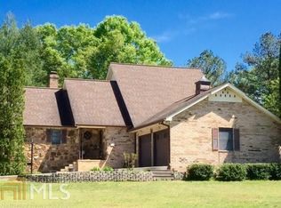 290 Woodhaven Dr, Summerville, GA 30747