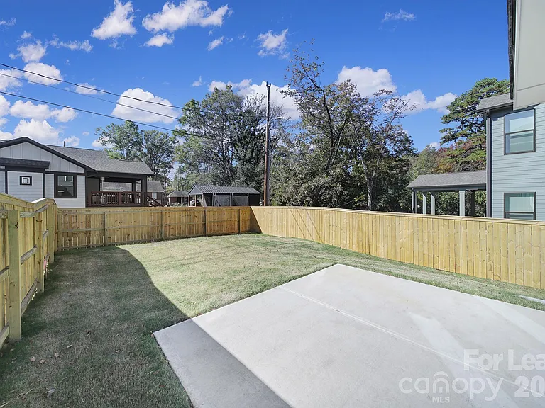 511 Bowman Rd — Photo 23