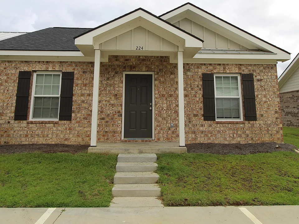 224 Waybill Cir