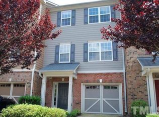 211 Storemont Way, Apex, NC 27539