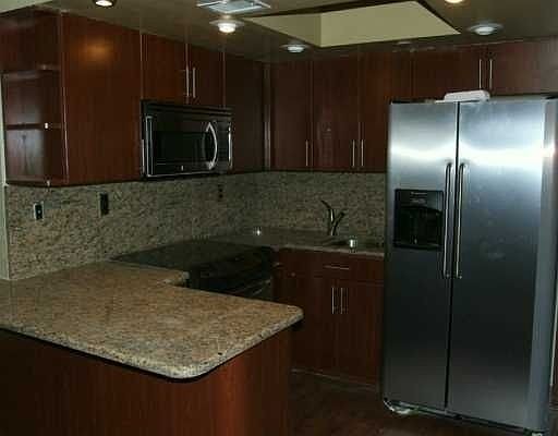 1st image of 1035 West Ave APT 804