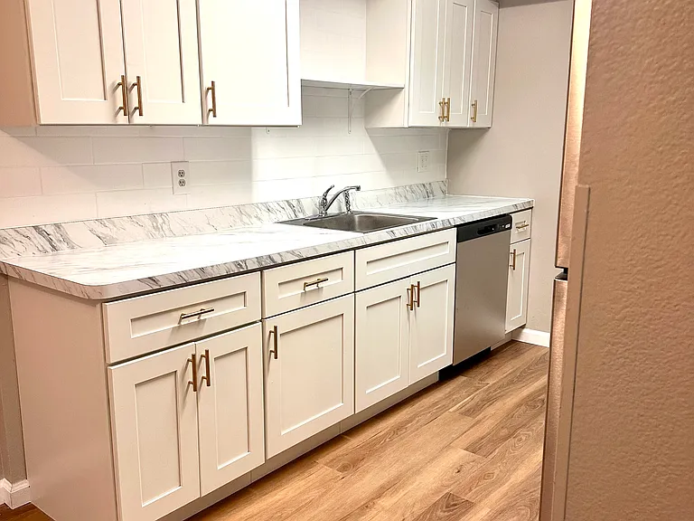 450 Tomoka Ave #215 — Photo 7
