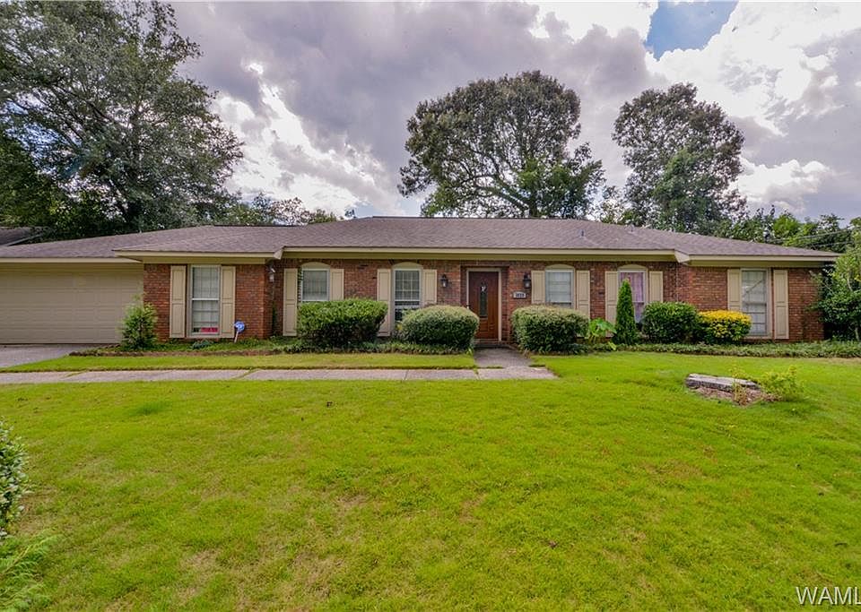 1st image of 3029 Arcadia Dr
