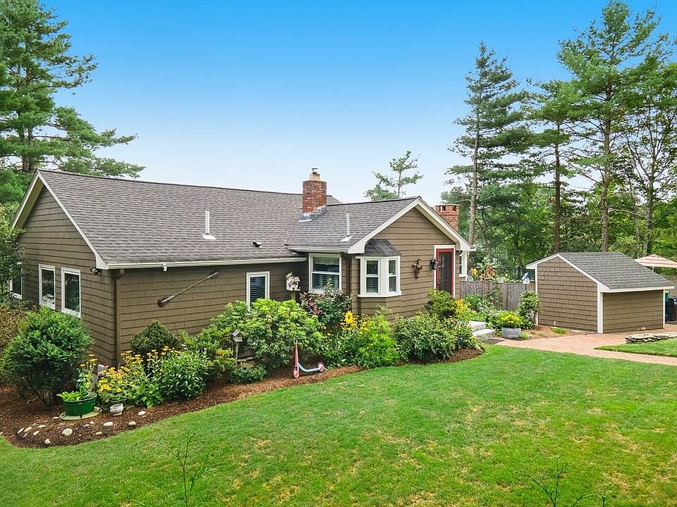 510 Oakridge Ave, North Attleboro, MA 02760 Zillow