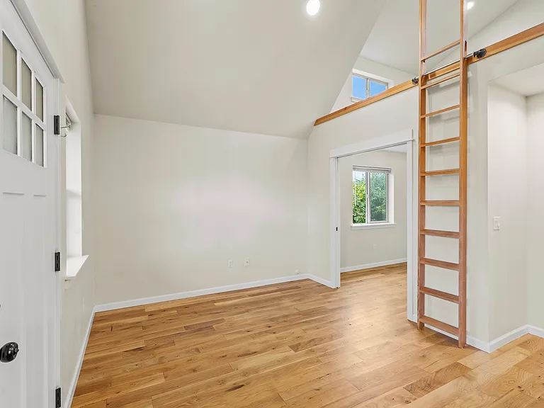 1388B Talent Ave — Photo 8
