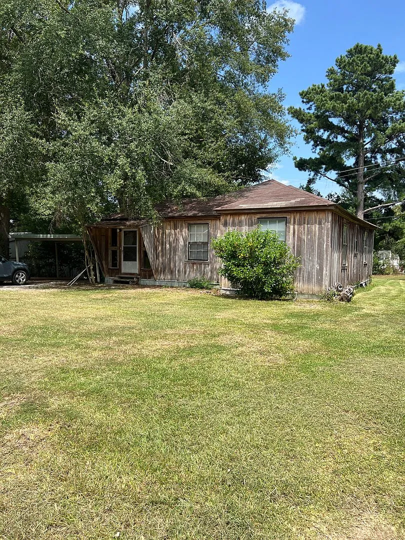 909 Marvin Ave. — Photo 1