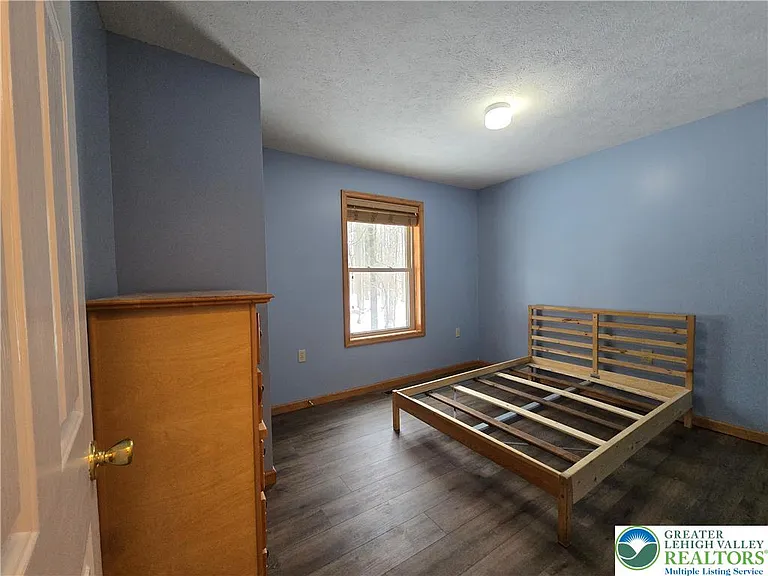 104 Flo Ct — Photo 16