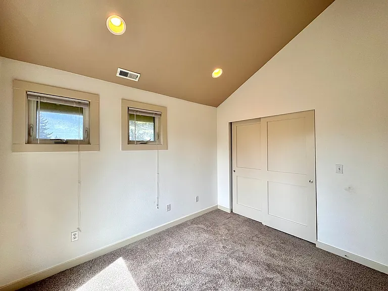 1409 N Northgate Way #A — Photo 10