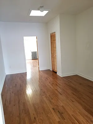 Rented by Esra Realty | media 5