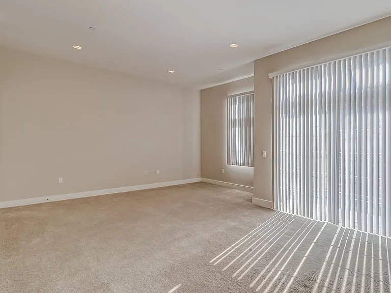 Axis 2300 Apartments — Photo 107