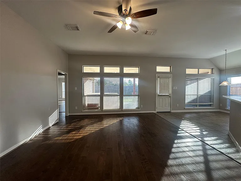 11619 Buck Springs Trl — Photo 10