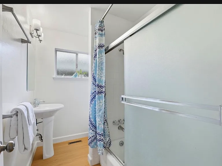 1070 Arroyo Seco Dr — Photo 12