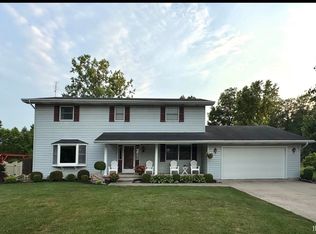 1602 Hillcrest Dr, North Manchester, IN