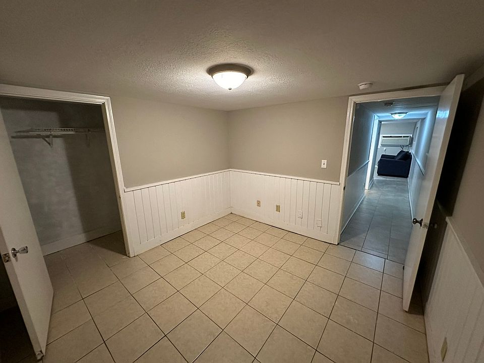 2nd image of 164 W Wall St #A10