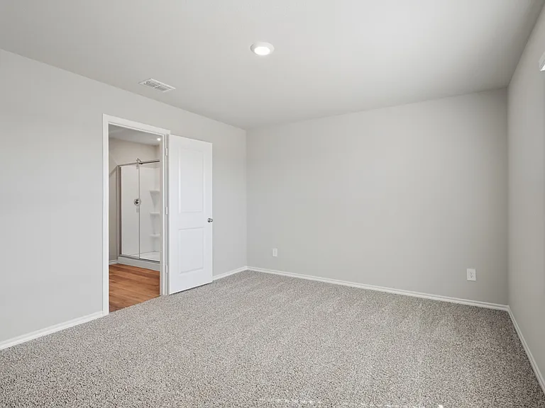 1144 Southfield Dr — Photo 5