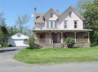 8591 Ernest Rd, Gasport, NY 14067