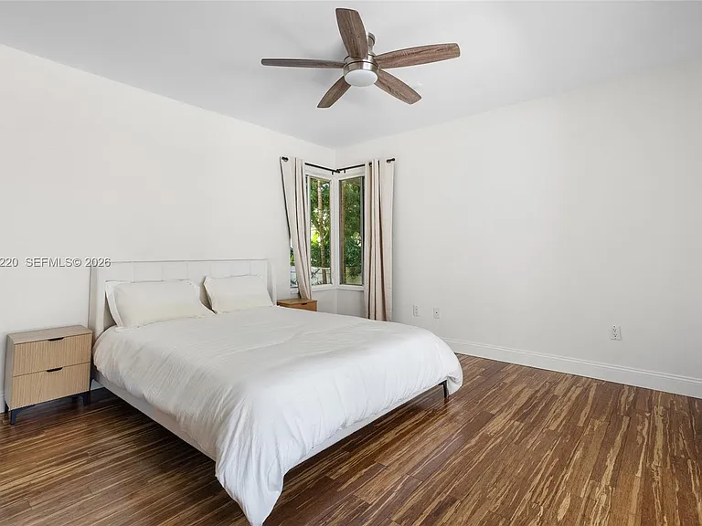 5810 Maggiore St — Photo 27