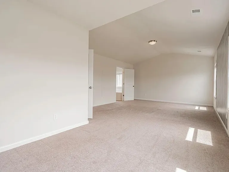 344 Council Loop — Photo 11