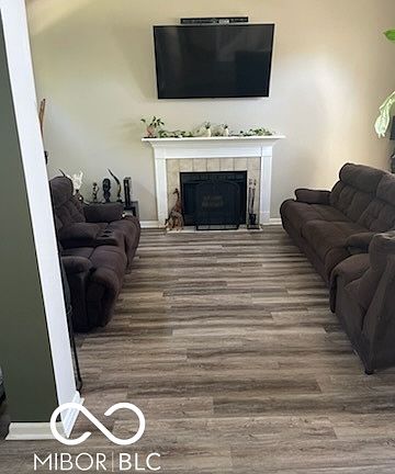 4th image of 6155 Tybalt Ln