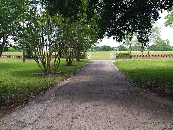 5th image of 1560 County Road 3408