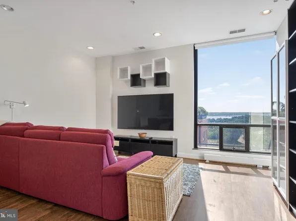 1011 Arlington Blvd #1112, Arlington, VA 22209