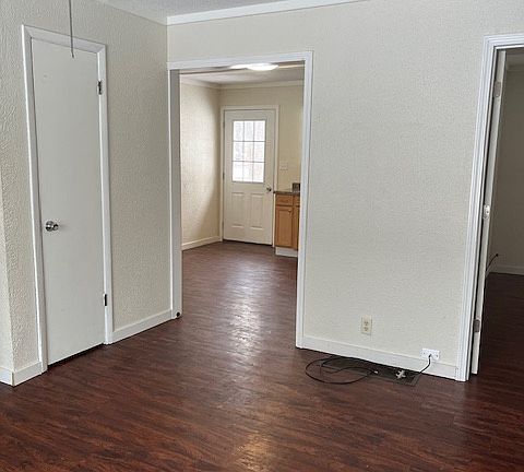 4th image of 103 Maple St #3