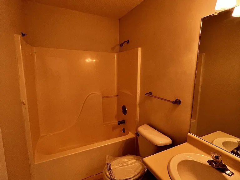 160 Waters Ave — Photo 11