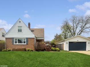 1500 Boeger Ave, Westchester, IL 60154