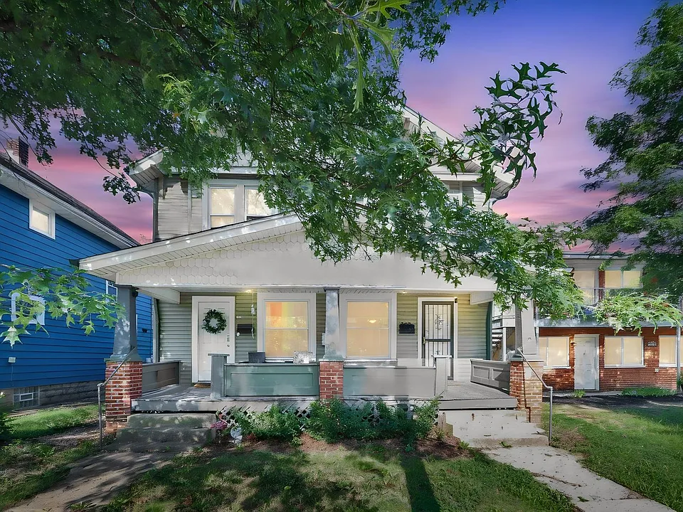 2475 Indianola Ave