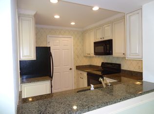 1507 Lincoln Way APT 301, McLean, VA 22102
