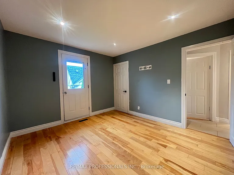 78 Athol Ave — Photo 19